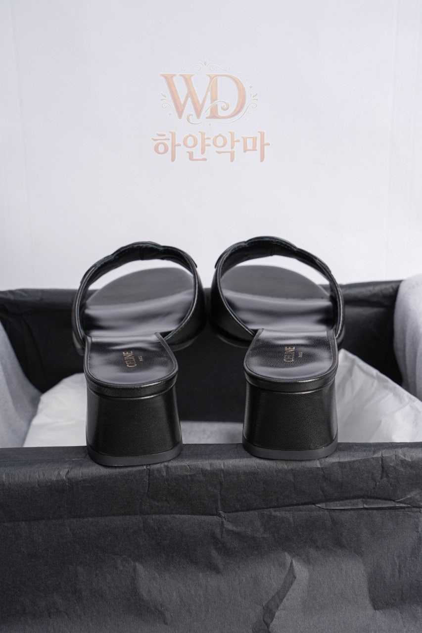 셀린느-레플리카-여성-슬리퍼-8.jpg