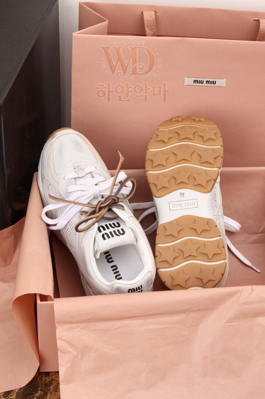 미우미우-레플리카-여자-운동화-7.jpg