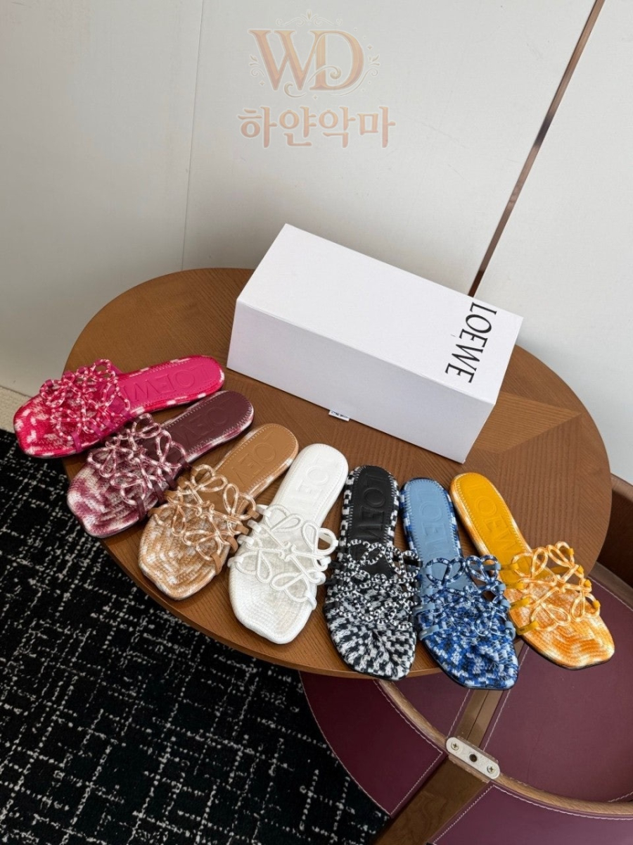 로에베-신상-슬리퍼-추천-1.jpg