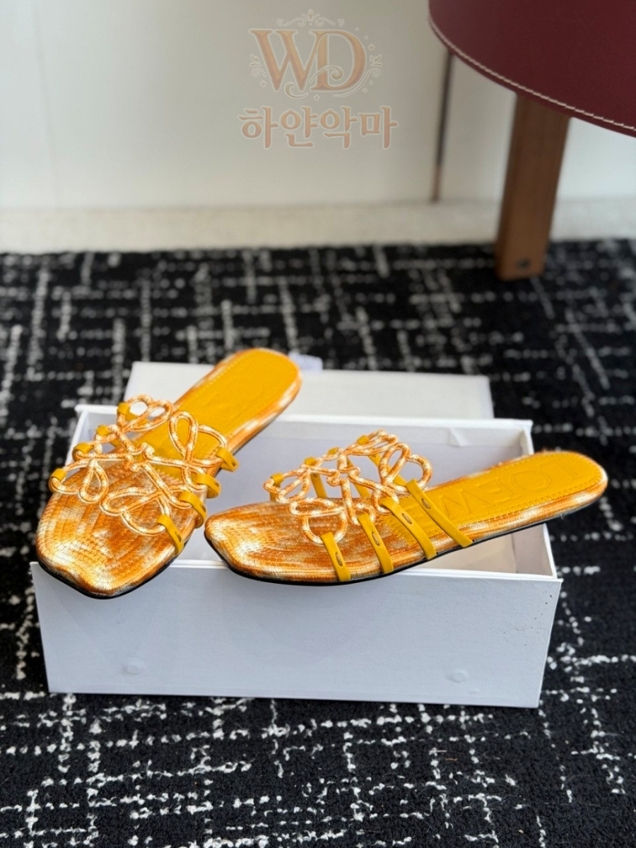 로에베-신상-슬리퍼-추천-5.jpg