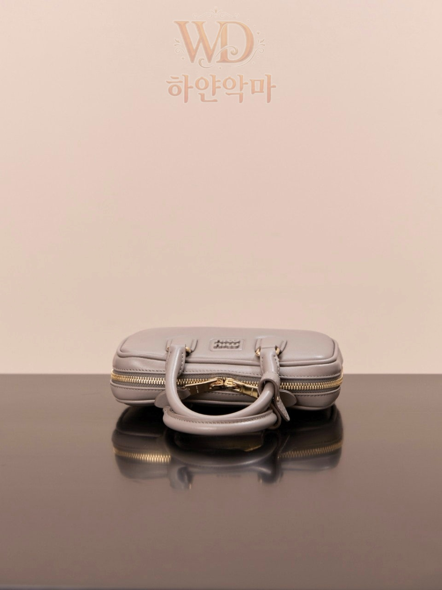미우미우-아르카디-가방추천-8.jpg