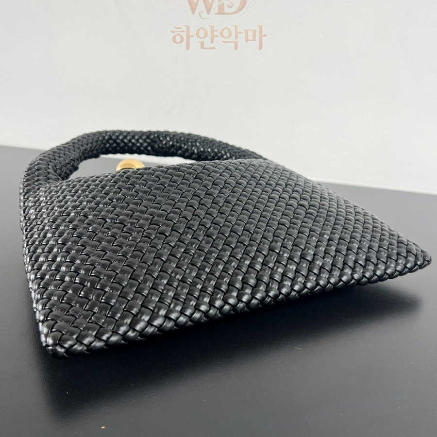 보테가-토스카바치백-추천후기-5.jpg