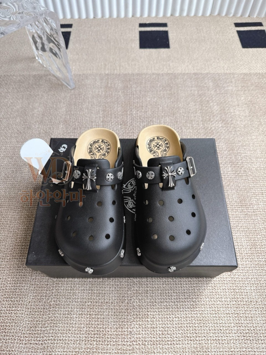크롬하츠슬리퍼-하얀악마-5.jpg