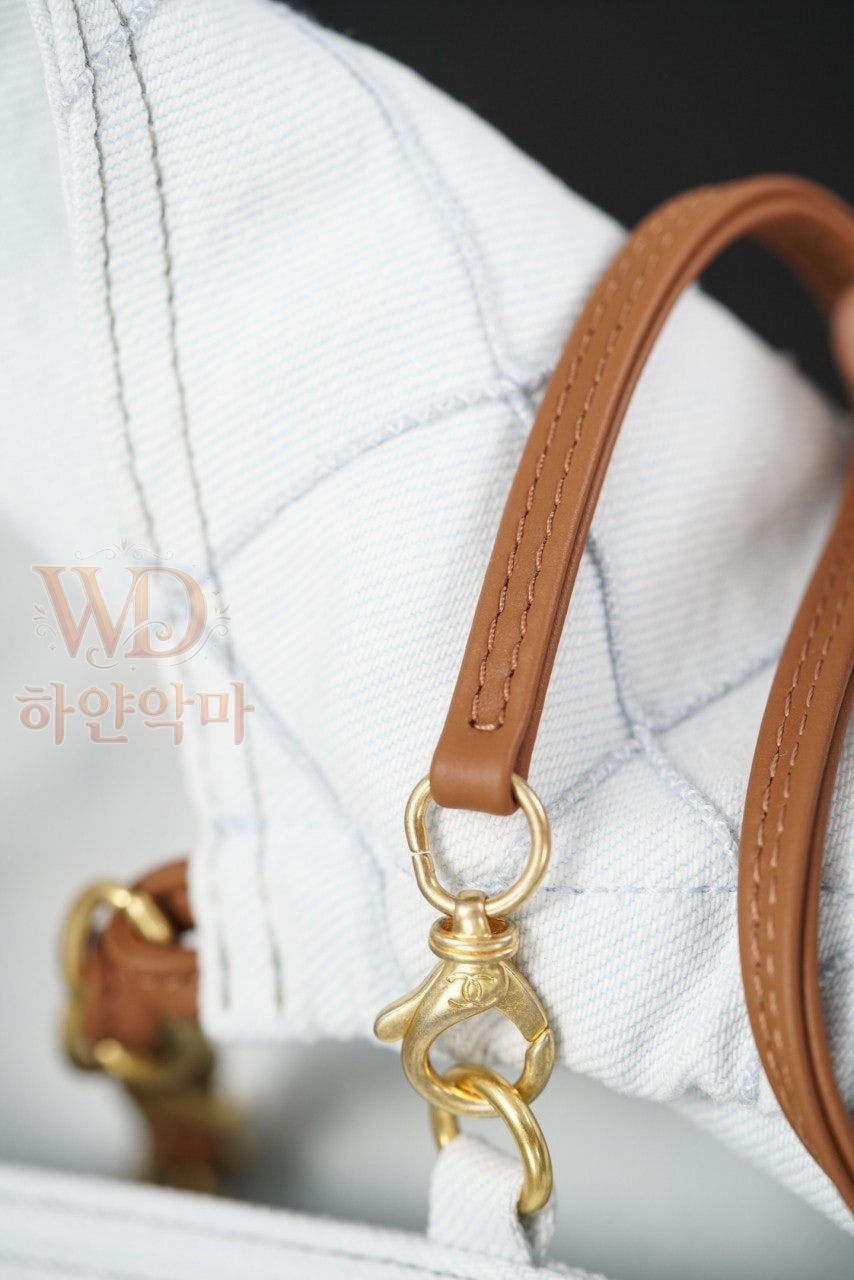 샤넬2026코코비치쇼핑백-하얀악마-AS6191-27.jpg