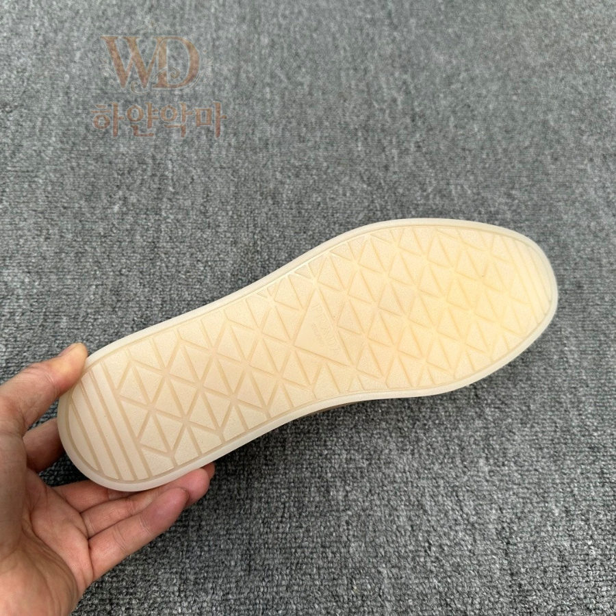 프라다남자로퍼-하얀악마-12.jpg