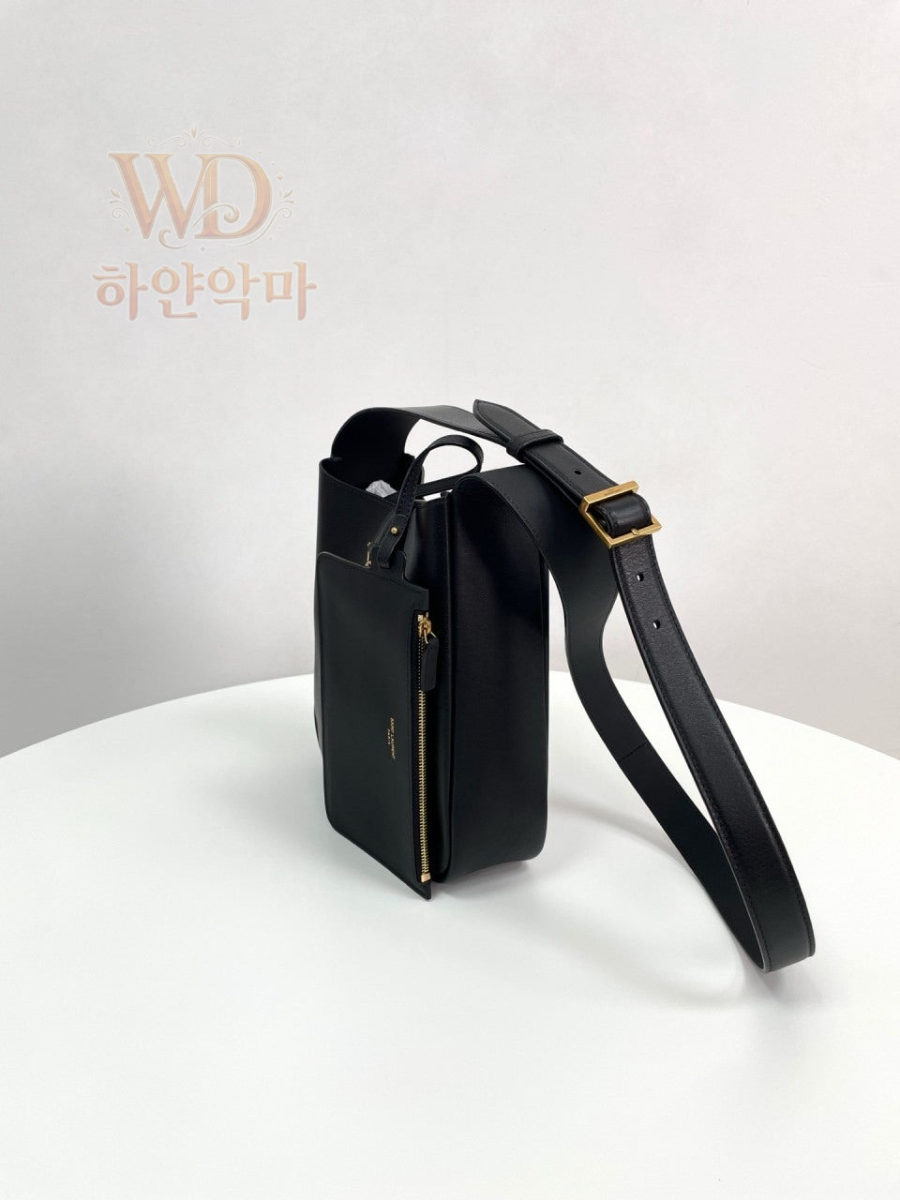 생로랑LE5A7-하얀악마-5.jpg