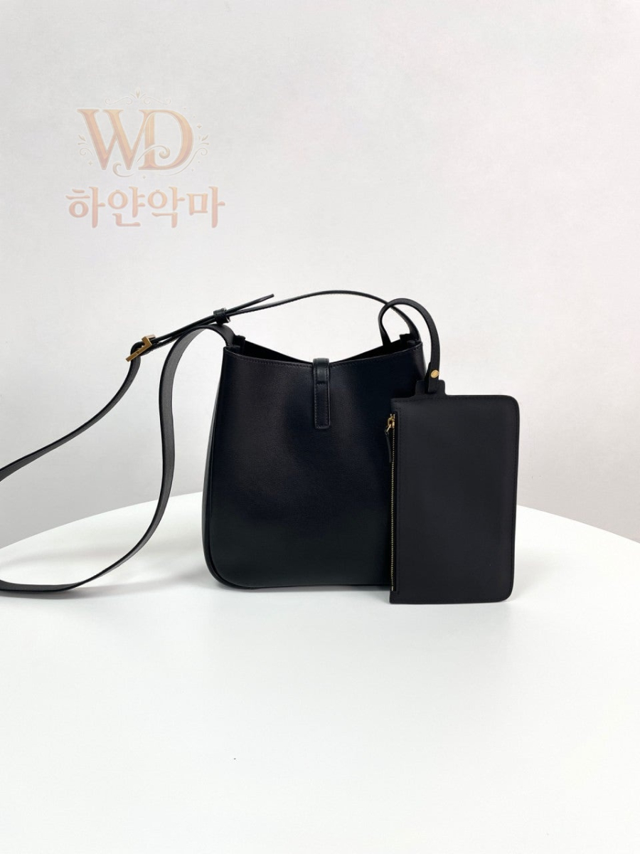 생로랑LE5A7-하얀악마-6.jpg
