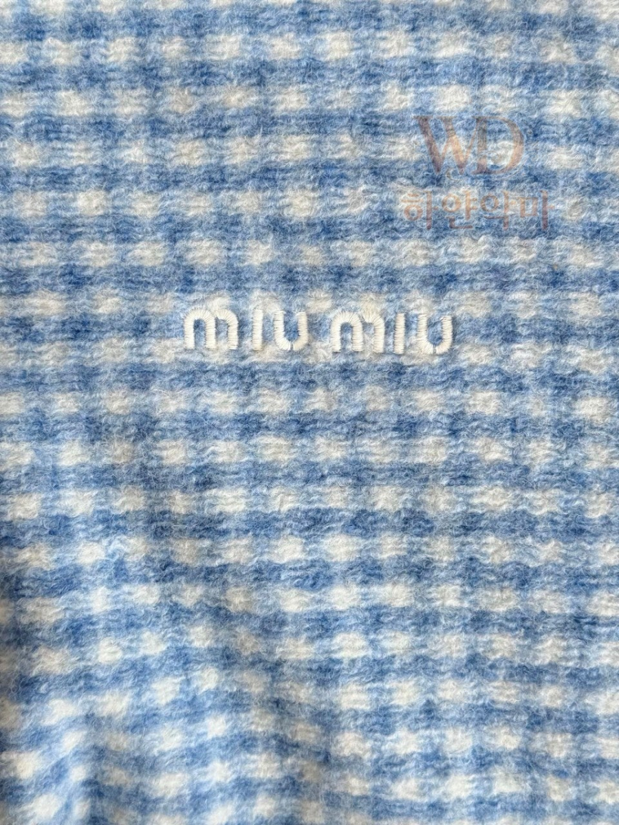 신상미우미우아우터-하얀악마-17.jpg