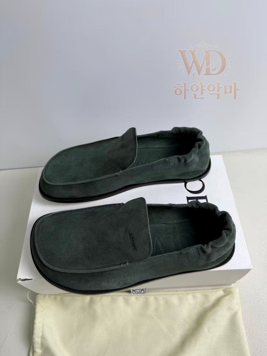 로에베 로퍼 15286 (5).jpg