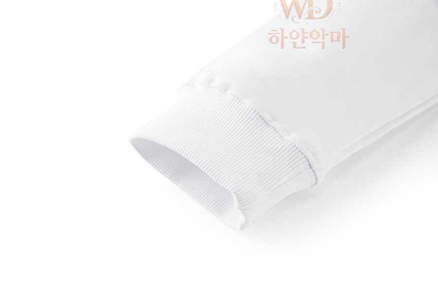 디올자수맨투맨-하얀악마-7.jpg