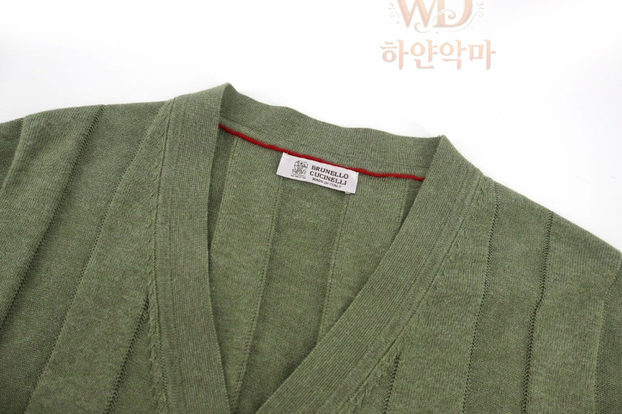 브루넬로쿠치넬리가디건-하얀악마-7.jpg
