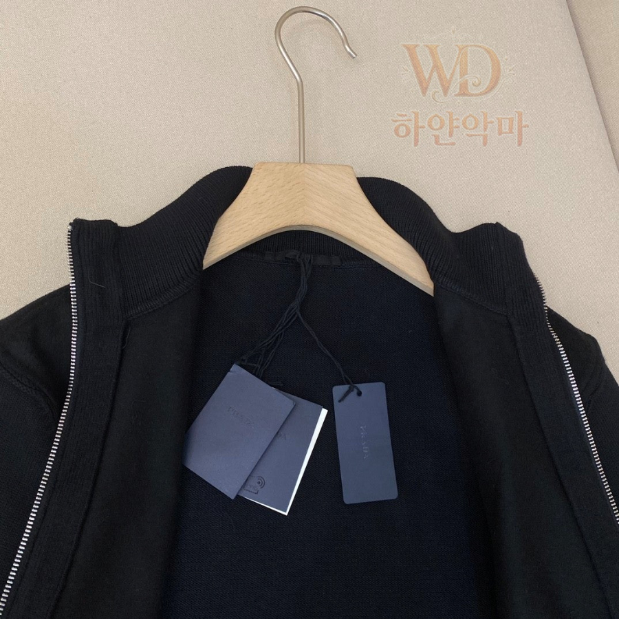 프라다남성자켓-하얀악마-11.jpg