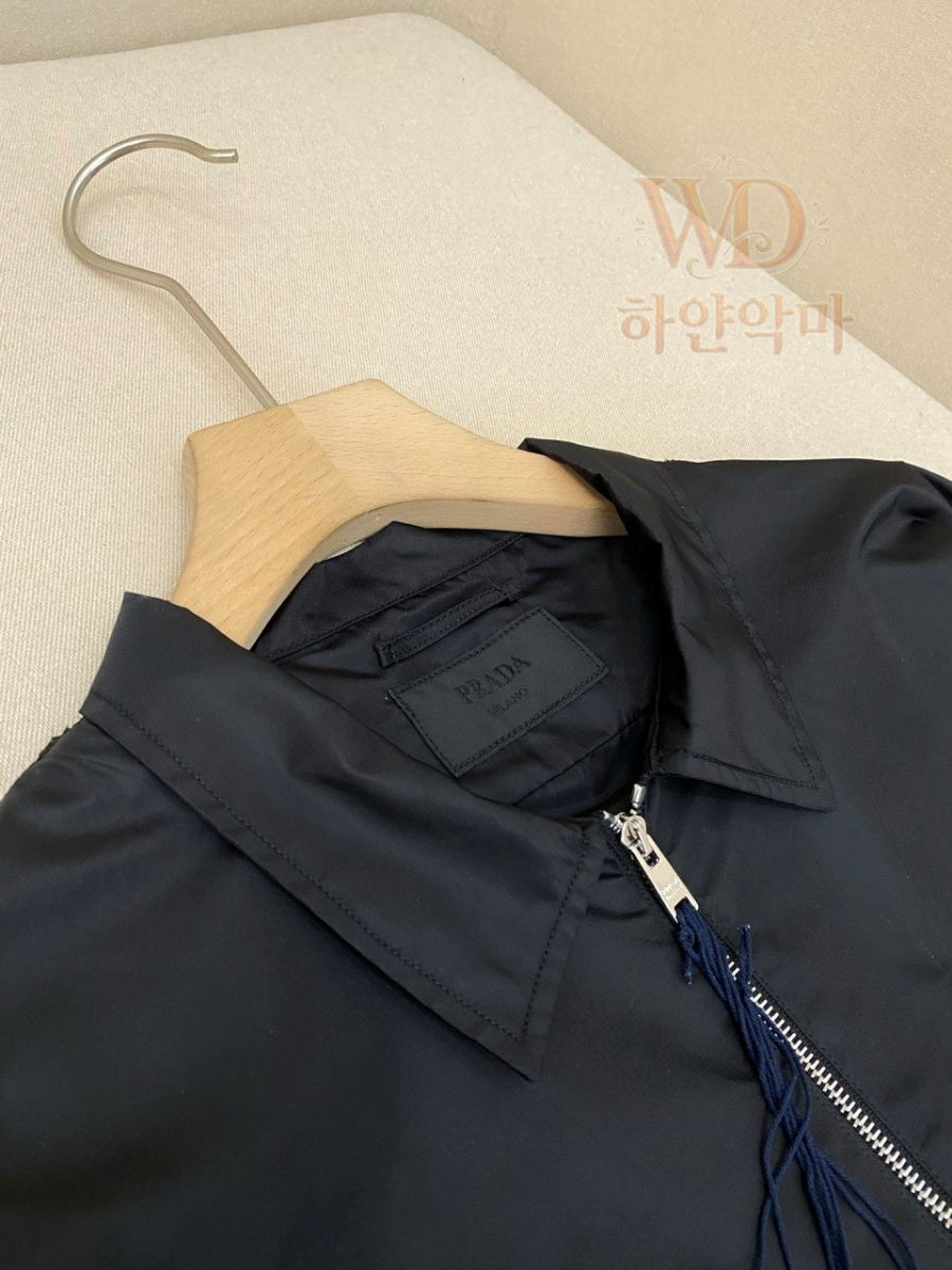 프라다집업자켓-하얀악마-8.jpg
