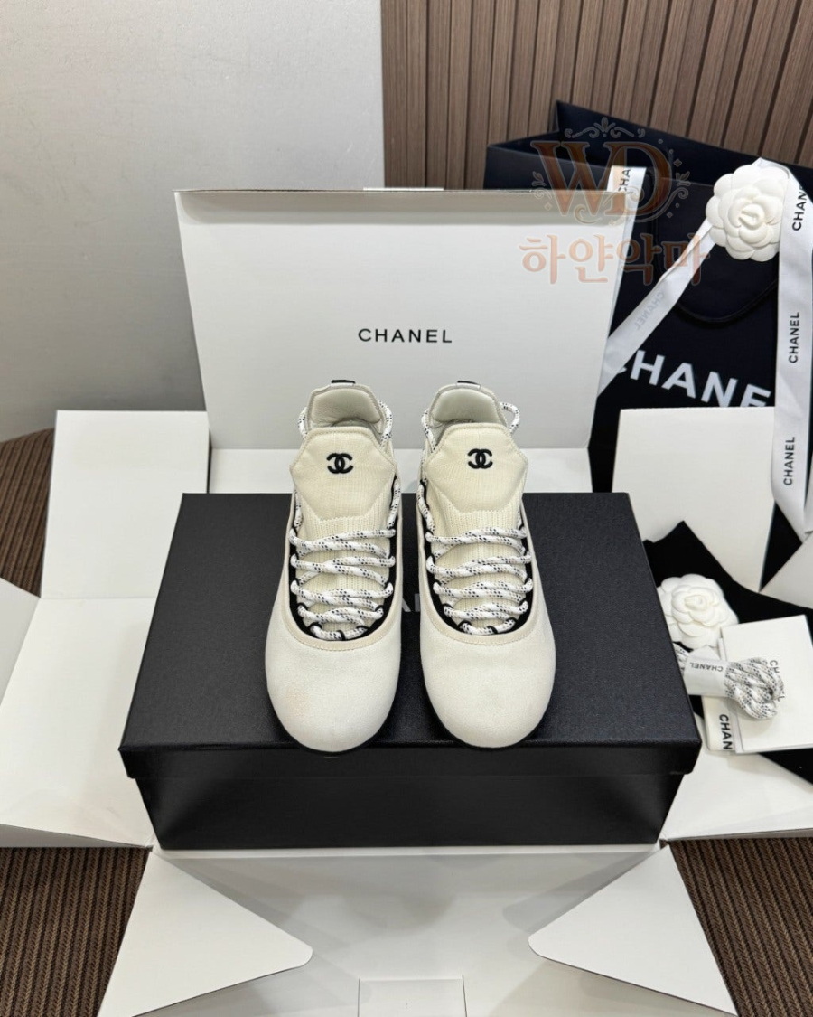 샤넬공방운동화-2026신상--하얀악마-6.jpg