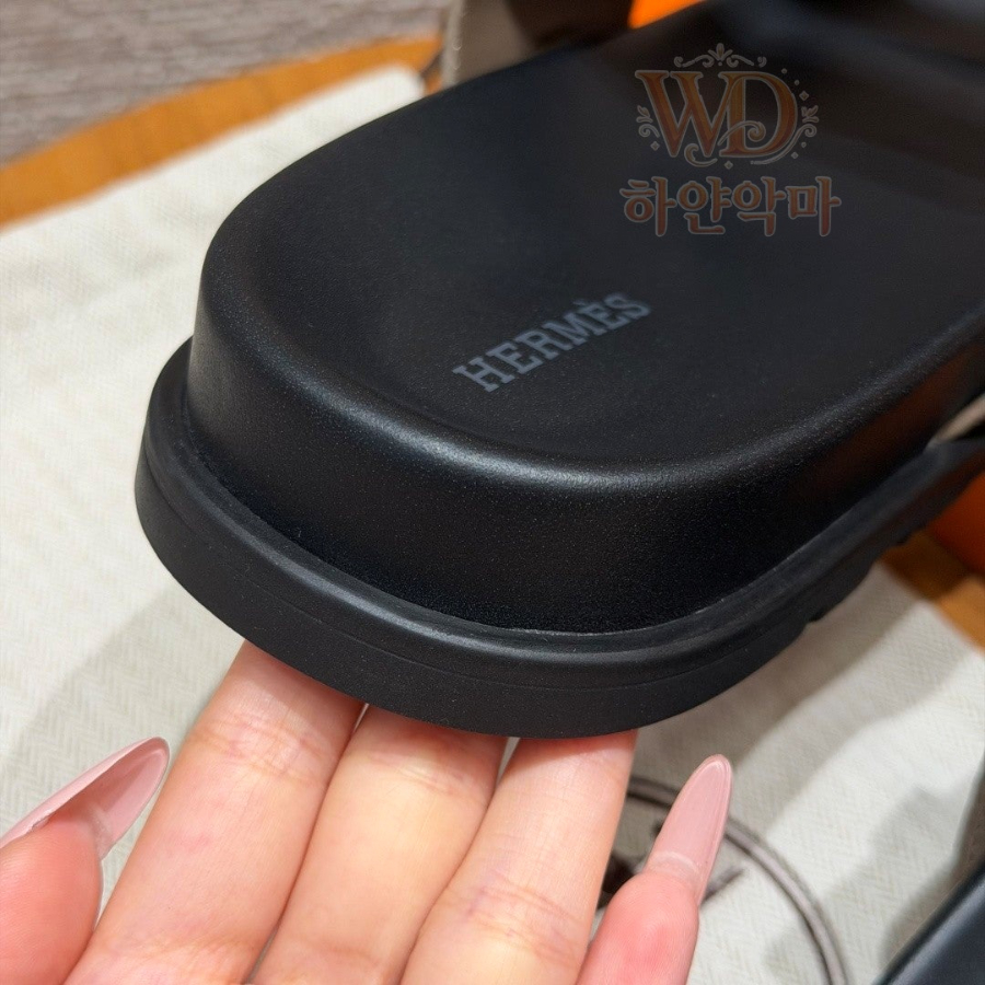 하얀악마-에르메스슬리퍼잭슨-10.jpg