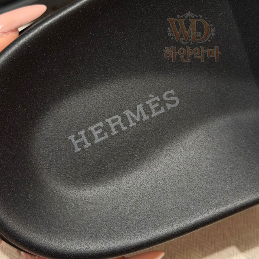 하얀악마-에르메스슬리퍼잭슨-9.jpg