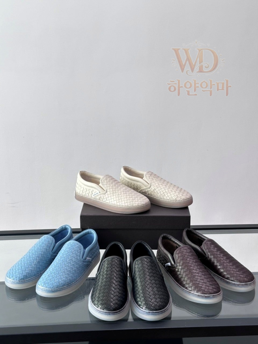 하얀악마-보테가슬립온-1.jpg