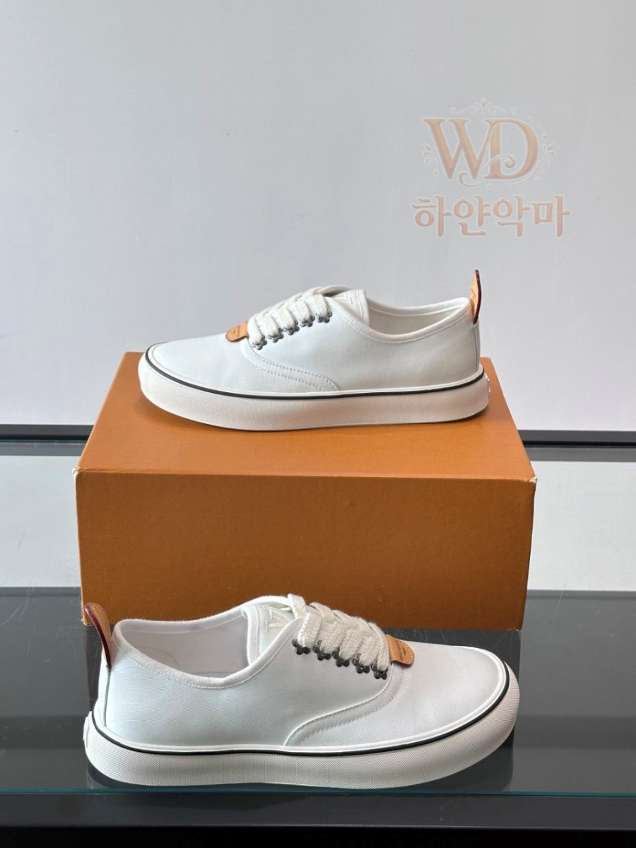 하얀악마-루이비통캔버스화-7.jpg