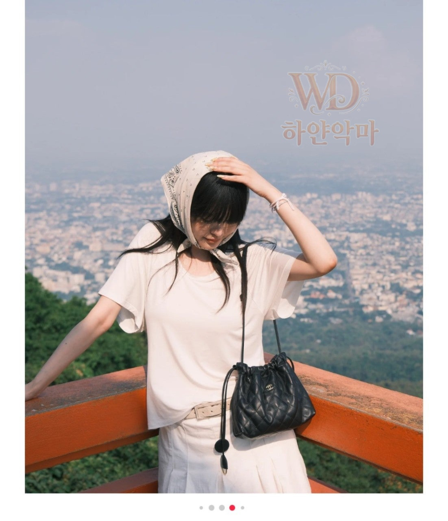 샤넬2026-스트랩클러치-하얀악마-2.jpg