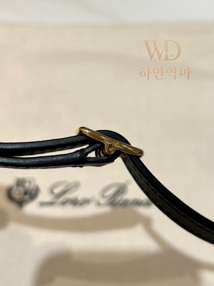 로로피아나포쉐트백-하얀악마-11.jpg