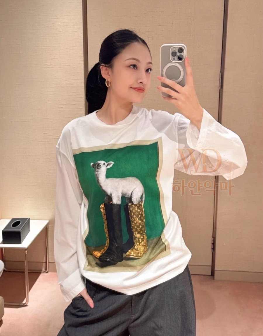 루이비통티셔츠-하얀악마-2.jpg