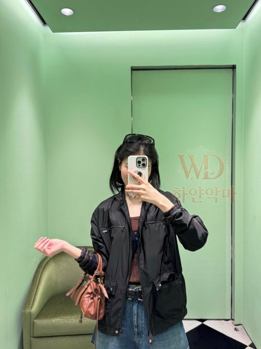 프라다자켓아우터-하얀악마-2.jpg