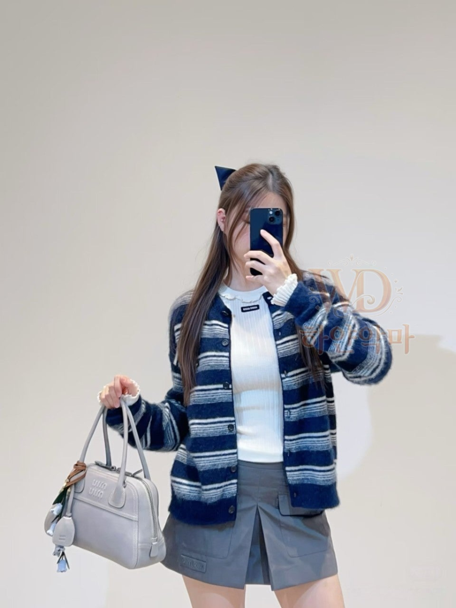 미우미우신상가디건-하얀악마-2.jpg